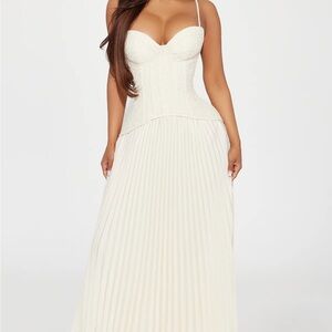 NWT Fashion Nova Daniella Lace Corset Pleated Maxi Dress - Cream